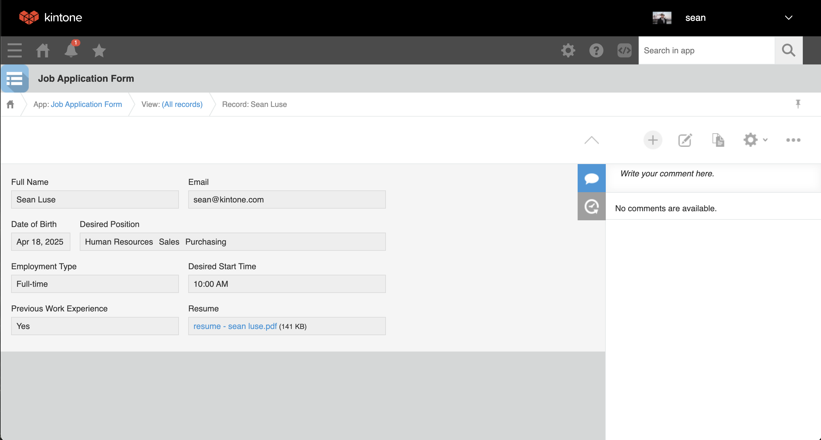 Screenshot: The response data from the Google Form is added to the Kintone App.
