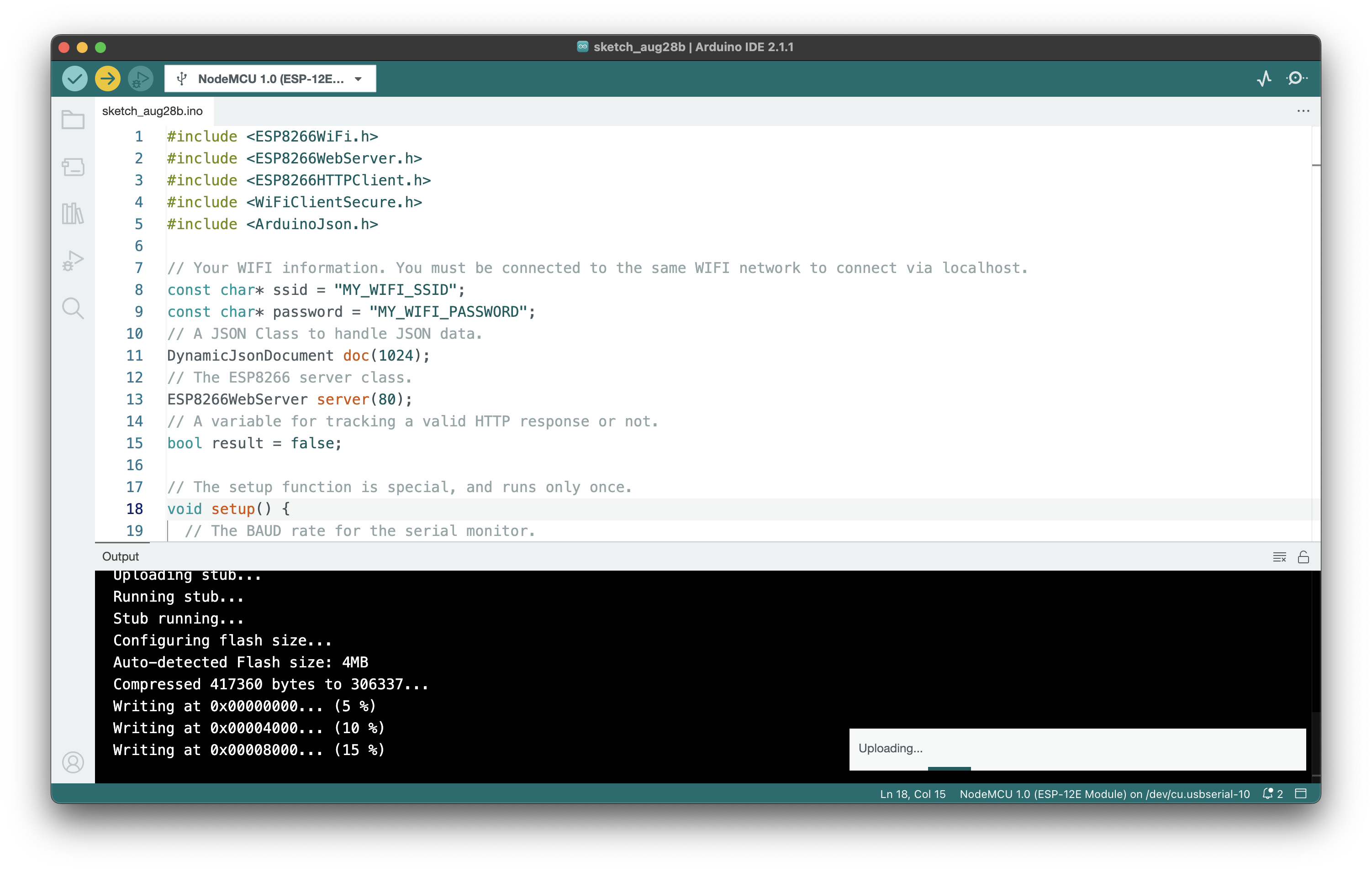 Screenshot: The upload progress in the Arduino IDE.